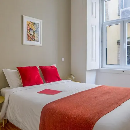 Apartment Plum Guide - Mustard & Terracotta